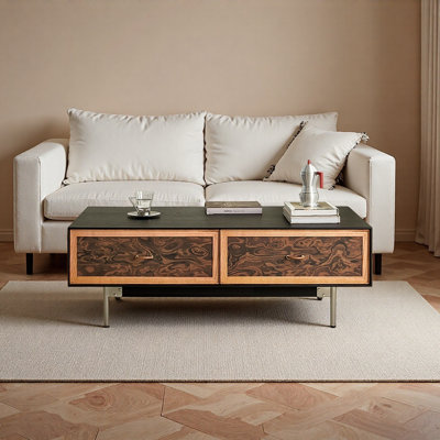 Table basse de style moderne et minimaliste