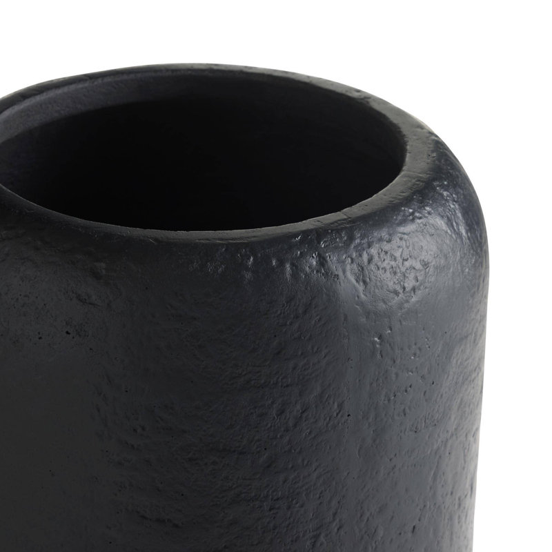 Lorenzo Large Concrete Outdoor Planter