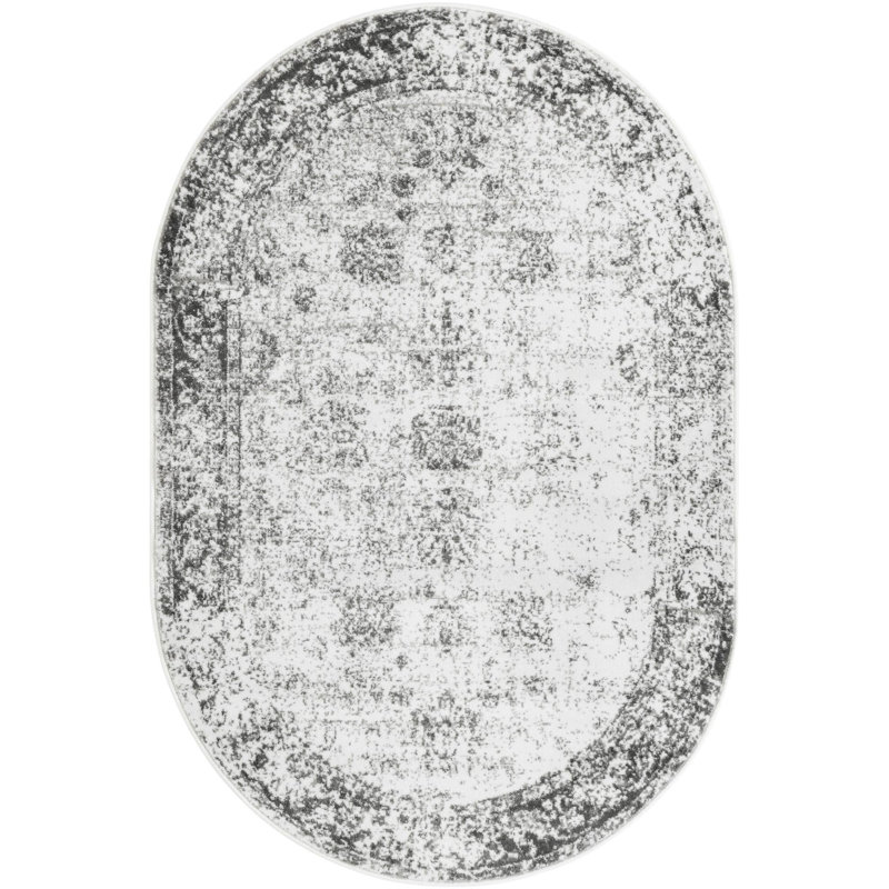Anneliesse Oriental Indoor Rug, Oval 4'1" x 6'1"