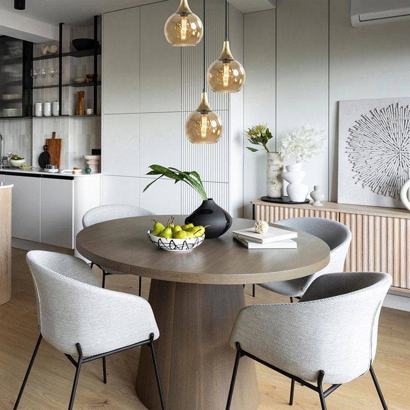 Amesfield 3 - Light Cluster Pendant