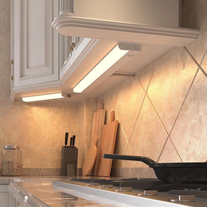 3 lumières à DEL sous le meuble à intensité variable câblées Inlight, H 1 po x l 24 po x P 3,5 po