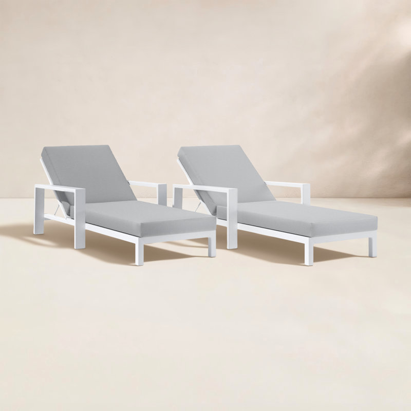 Hoyt 35'' Outdoor Metal Chaise Lounge, Grayish Cushion/Snow White Frame