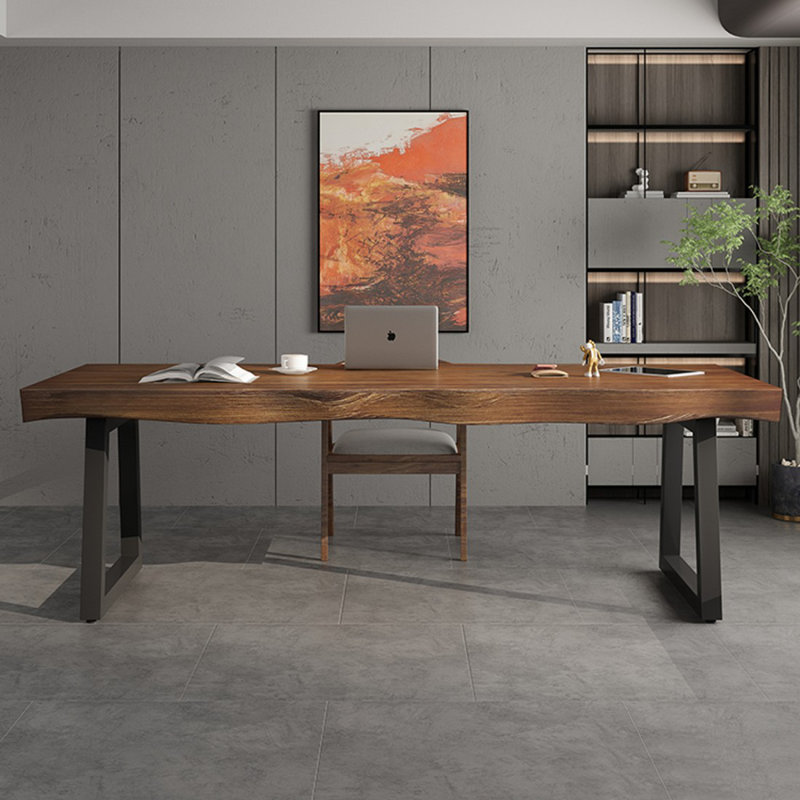 Bureau rectangulaire en bois massif brun noyer + noir, H 29,53 po x l 70,87 po x P 31,5 po