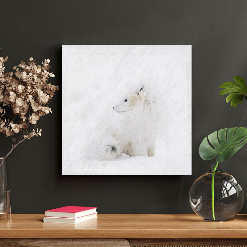 «White Fox On White Snow» - Impression sur toile tendue carrée 1 pièce, H 32 po x l 32 po x P 2 po