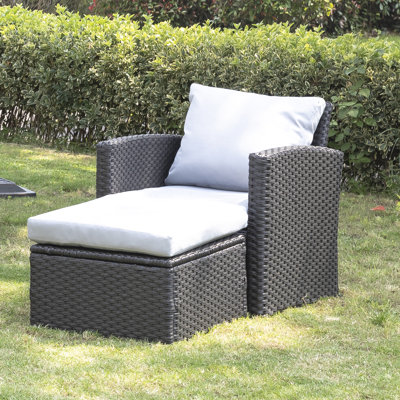 Clarysse Wicker Outdoor Lounge Chair with Ottoman