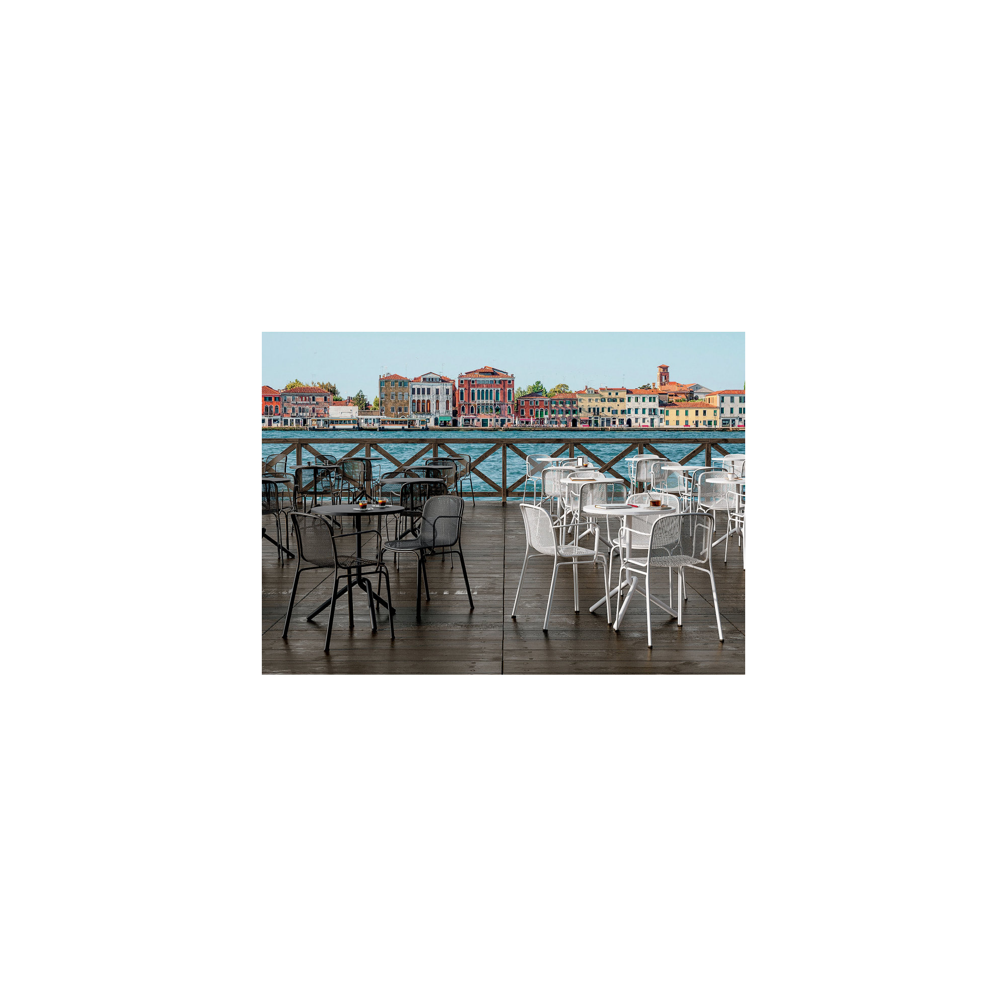 Villa Patio Dining Armchair, Black