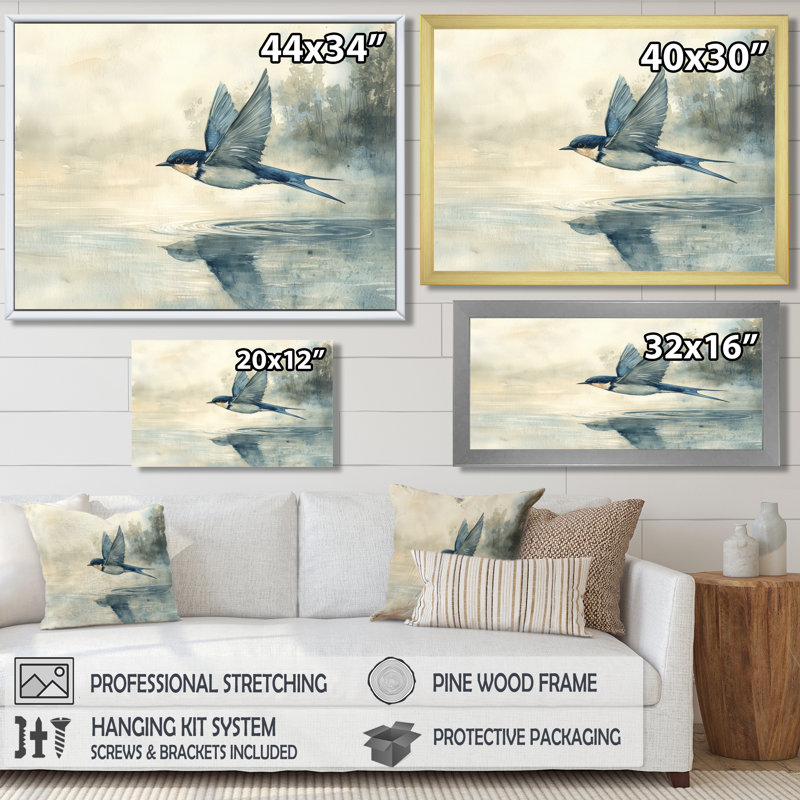 Hirondelle, écume de l'eau I - oiseau, art mural, H 16 po x l 32 po, Cadre flottant, Argent argent