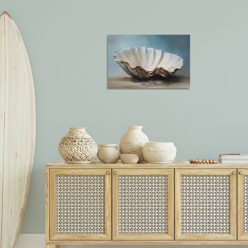 «Neutral Beach Seashell» par Petal Prints Design, H 16 po x l 24 po