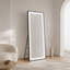 Miroir pleine longueur H 65 po x l 21 po à DEL, à intensité variable, à fixation au mur ou mural
