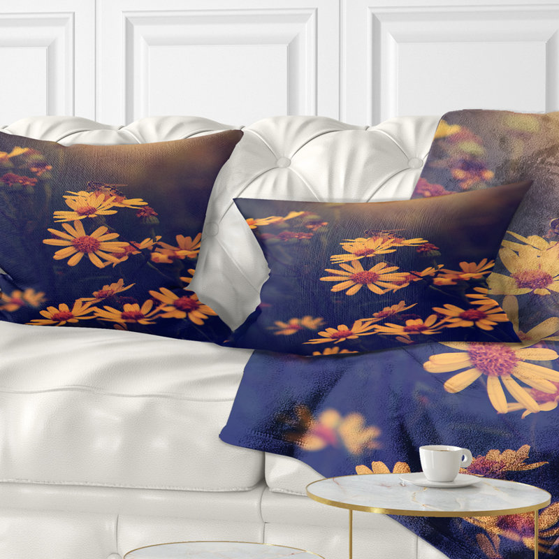 Coussin lombaire floral sauvage