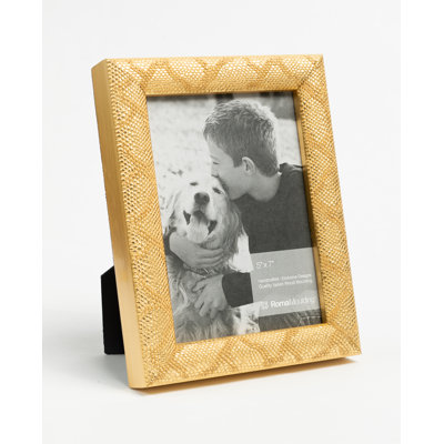 Wood Embossed Picture Frame