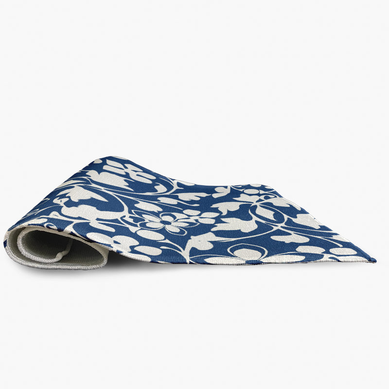 Tapis floral en chenille tissé à la machine Ingun, Rectangle 2 pi x 3 pi