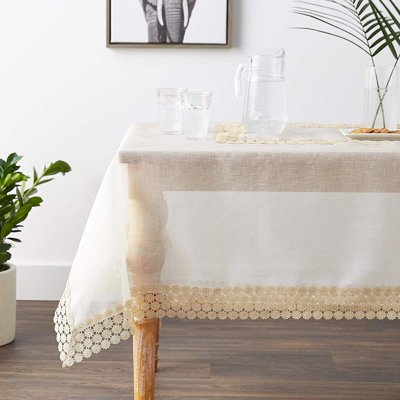 Nappe emroidered Westman