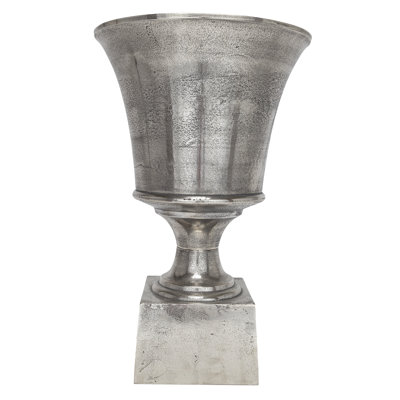 Reginald Metal Table Vase
