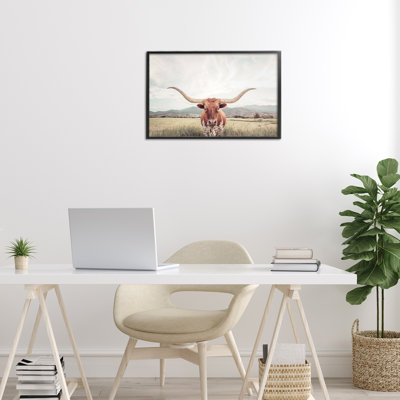 «Longhorn Portrait Open Meadow», estampe numérique giclée par Sissi et Seb