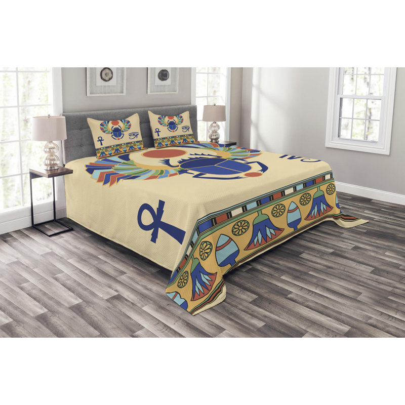 Eclectic Polyester Coverlet, King Coverlet + 2 Shams
