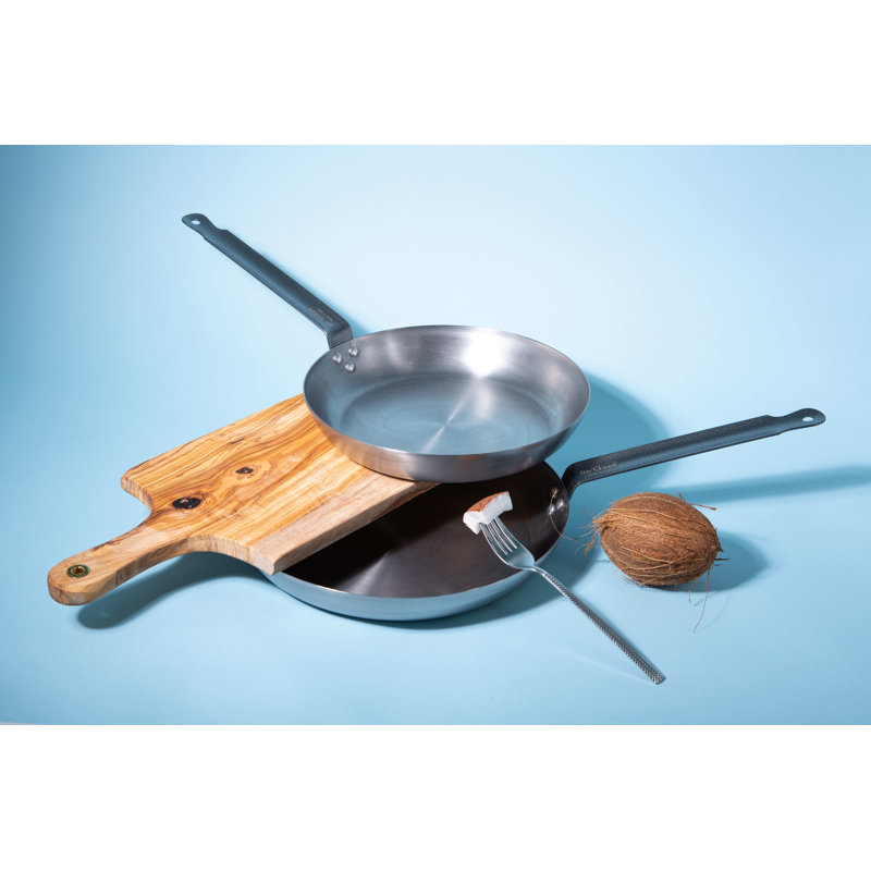 Ewan Non-Stick Frying Pan, 4cm H x 46.8cm W x 22cm D