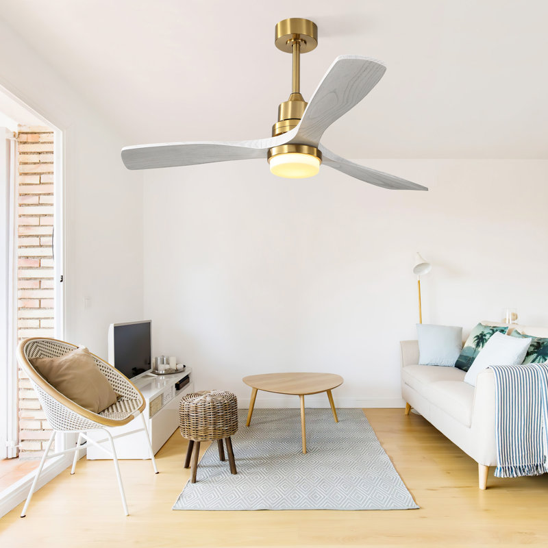 Ventilateur de plafond 52 pouces avec lumière à DEL à intensité variable et 3 pales en bois massif avec moteur à courant continu réversible pour le salon