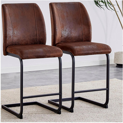 A set of two brown chairs, including suede cushions and black metal legs. Small size, suitable for select groups, suitable for dining room, kitchen, terrace and guest office chairs (set of 2)