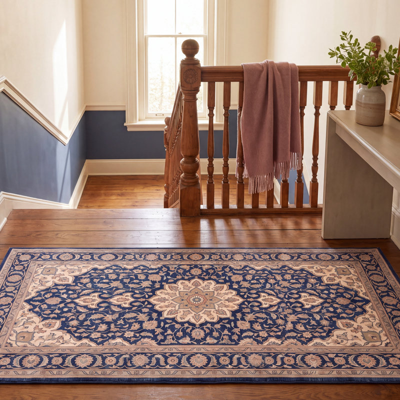 Tapis traditionnel persan avec médaillon, style Pasture, bleu marine, ivoire, or, vert et rose, lavable à la machine, antidérapant, à poils courts, pour l'intérieur et l'extérieur, adapté aux animaux domestiques, idéal pour le salon, la chambre, la salle à manger, l'entrée, le couloir ou le bureau.