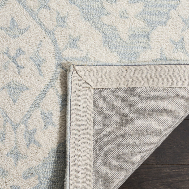 Anik Hand Tufted Wool Damask Rug, Rectangle 2'6" x 4'