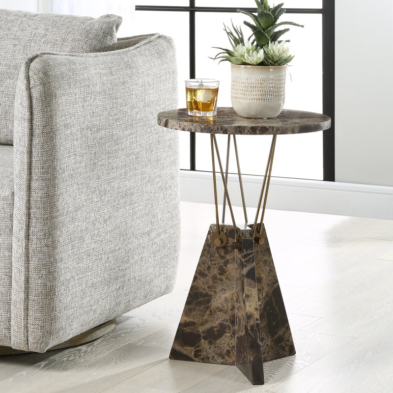 Table d'appoint en marbre Trevaris