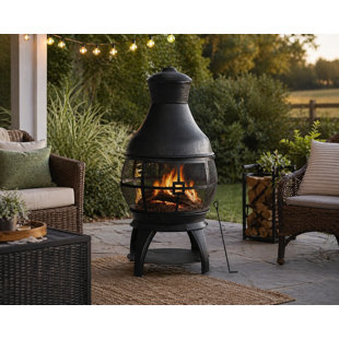 Cheminée de fonte pour feu de bois
