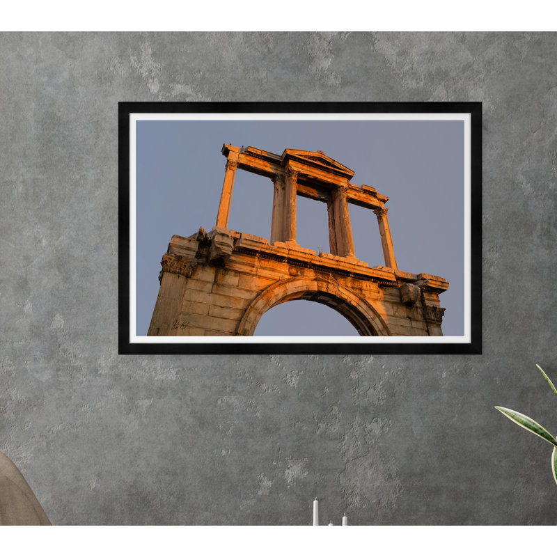 Arch of Hadrian Sunrise I - Photographie avec cadre photo