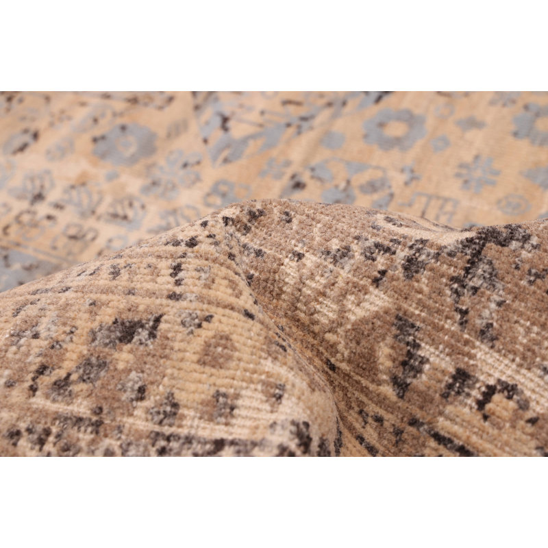 Jules Serapi Tan Rug 9'3" x 11'8"