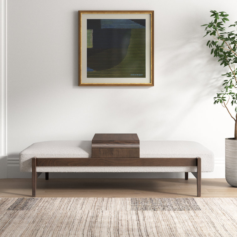 Romina Bench