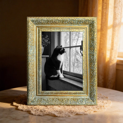 Antique Gold 1PC 11" x 14" Classic Picture Frame with Decorative Profile
