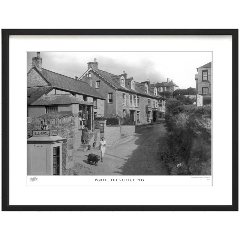 Porth, The Village 1935 - Single Picture Frame Print, 28cm H x 36cm W x 2.3cm D
