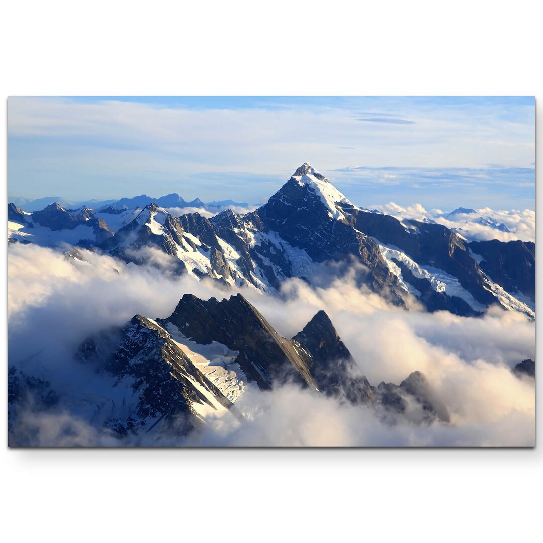 Leinwandbild Schneebedeckte Bergspitzen