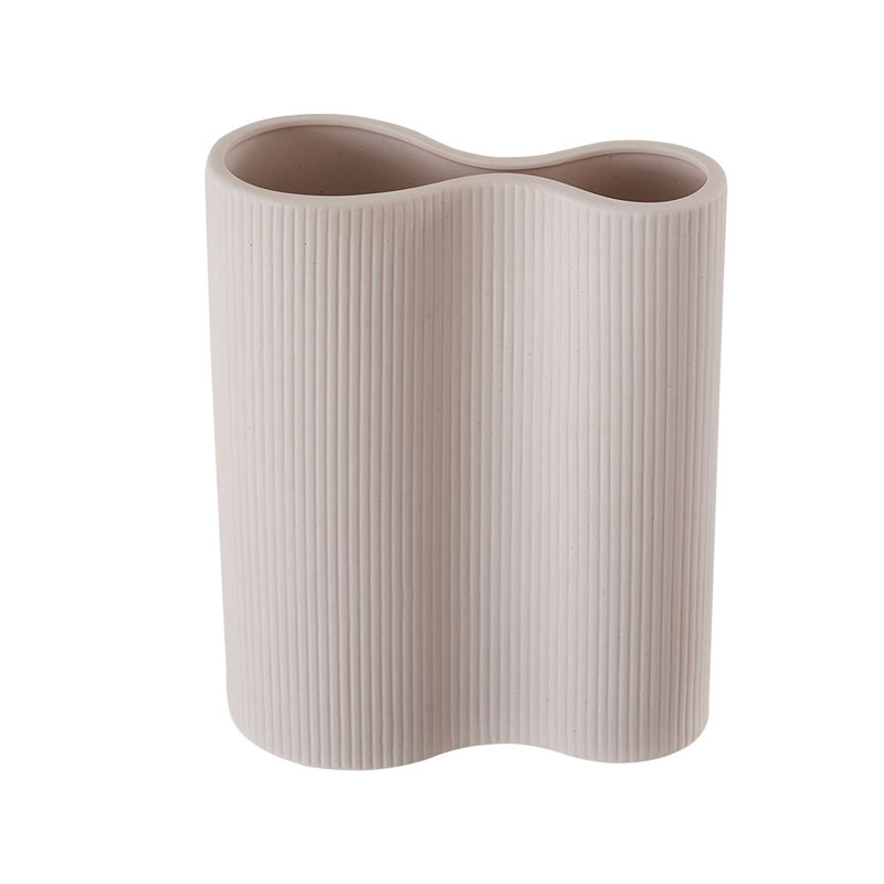 Terracotta Decorative Urns & Jars