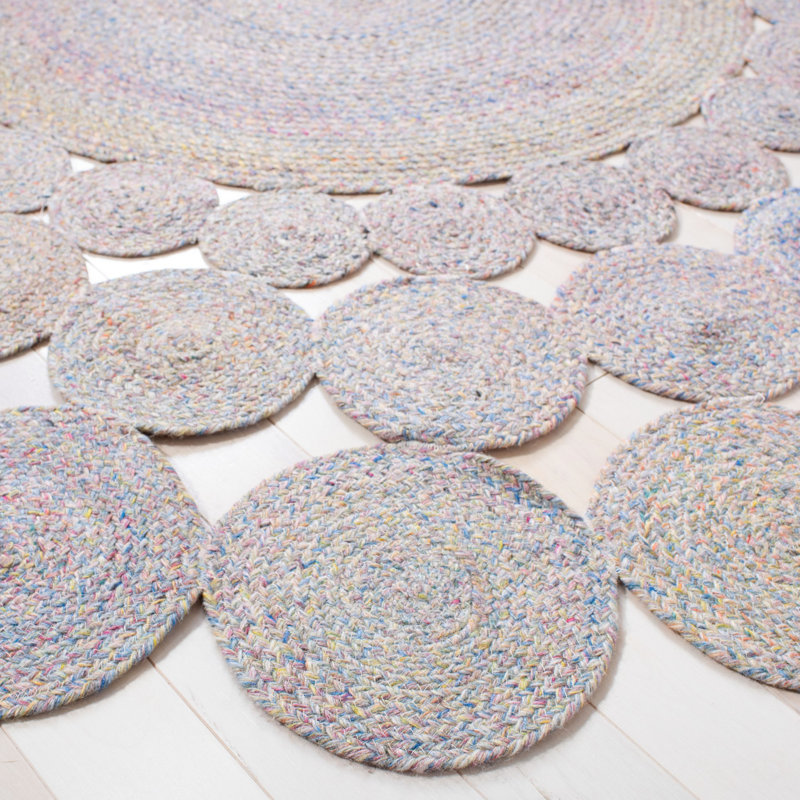 Douglas Hand Woven Performance Rug, Round 6'