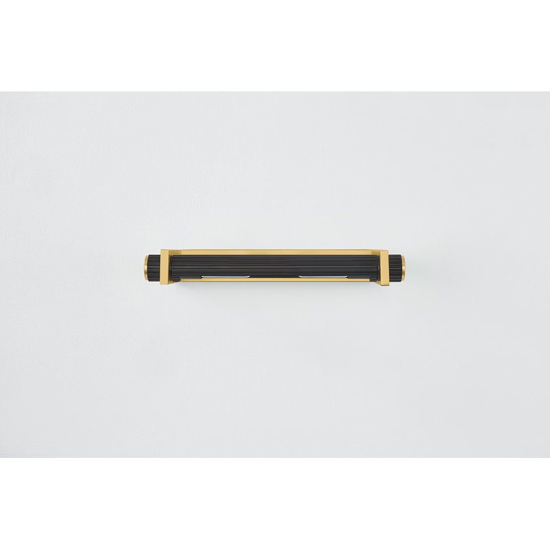 Judd Picture Light in , 2.5" H x 18.5" W x 18.5" D, Aged Brass/Distressed Bronze