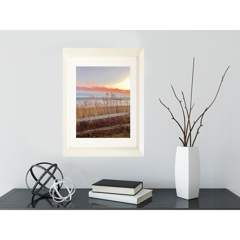 Vagues de grain d'ambre - photographie, Papier encadré blanc, Blanc, H 22,5 po x l 18,5 po x P 1,25 po