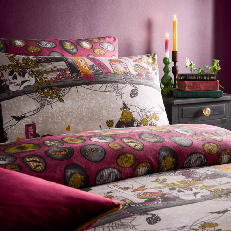 Witchy Tales Cotton Blend Duvet Cover Set with Pillowcases Included, Super King Duvet Cover Set + 2 King Pillowcases