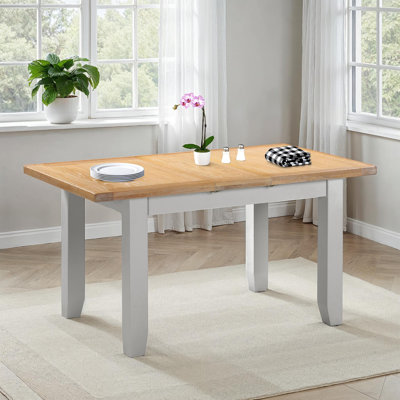 Windsor Extendable Oak Top Dining Table