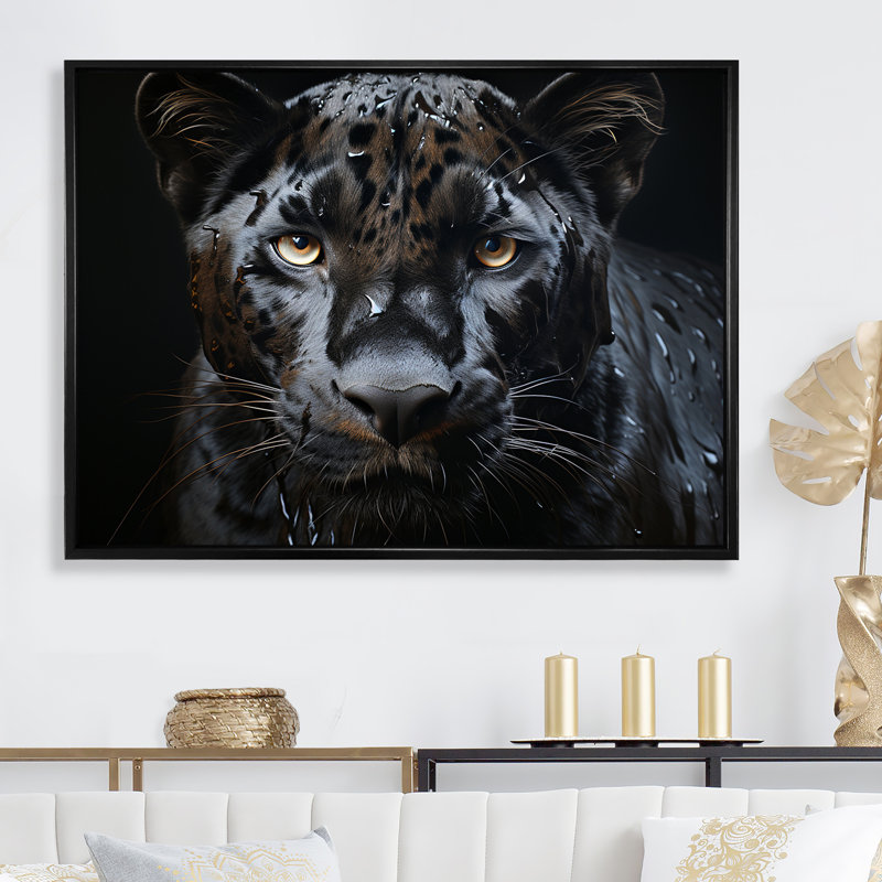 Sleek Panther Stalk I - Décoration murale panthère, Cadre flottant noir, H 34 po x l 44 po x P 1,5 po