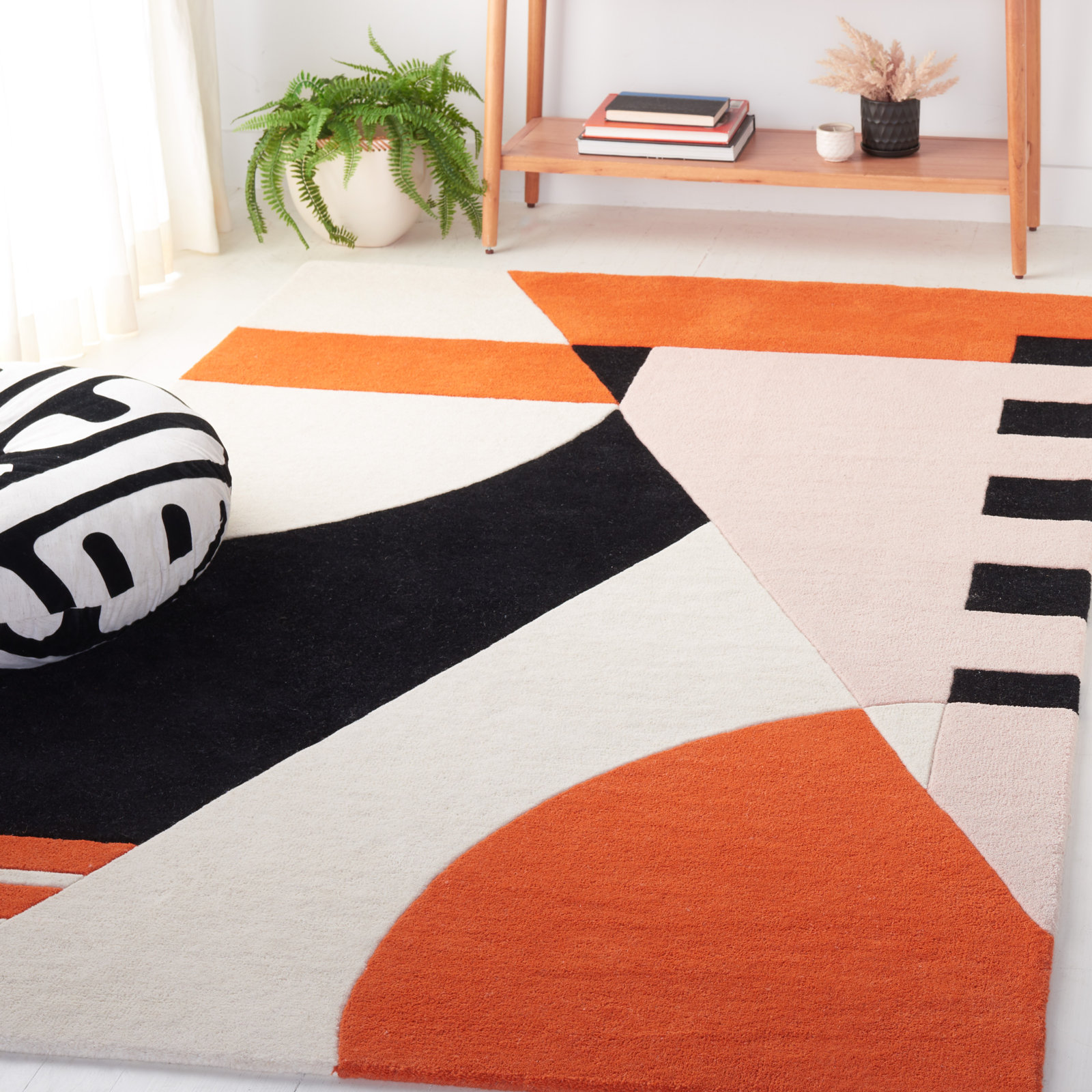 Hiro Rd863 Area Rug In Ivory / Rust, Rectangle 8' x 10'