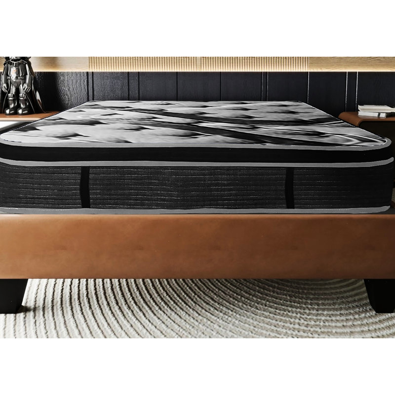 Matelas pour grand lit en mousse à mémoire de forme euro 14 po, housse en tricot noir pour une meilleure respirabilité du sommeil