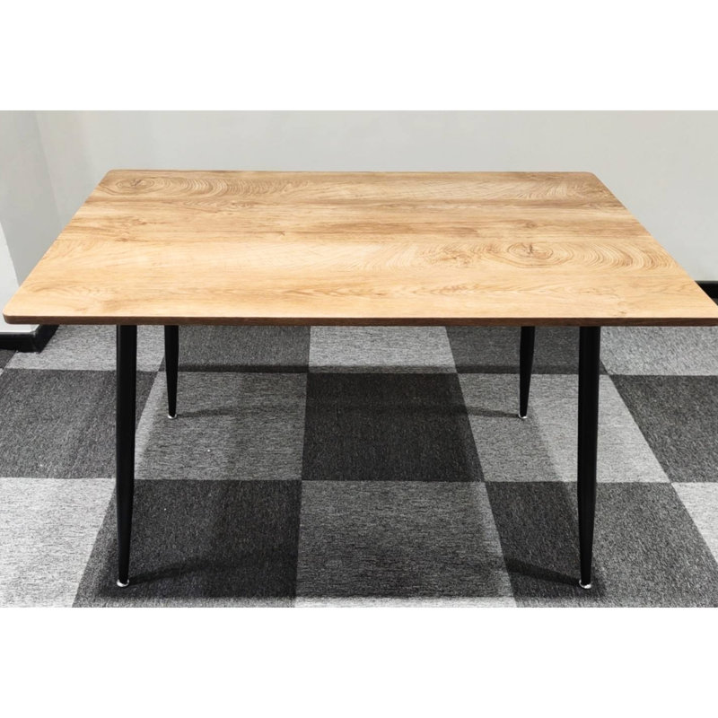 4 tables de cuisine en bois