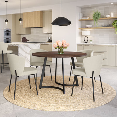 Ensemble repas pour 4 personnes Joelle