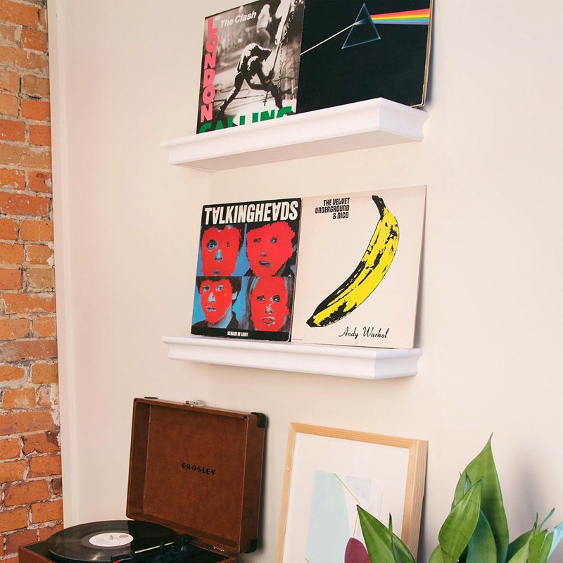 White Floating Shelf – Beveled Design, Tool-free Drywall Installation