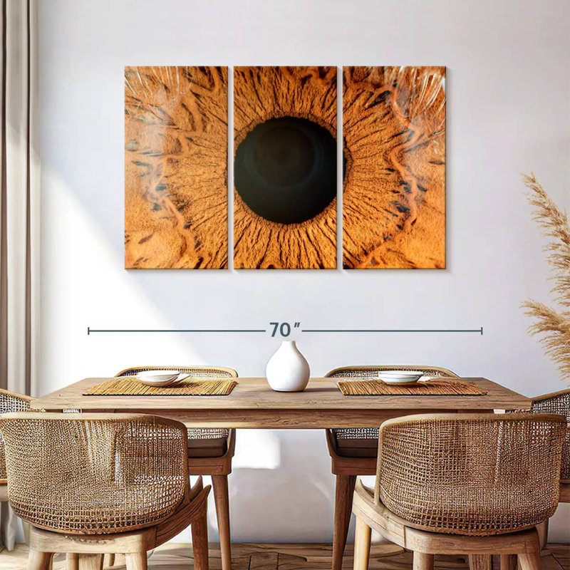 Alcaraz Brown Iris, 36" H x 57" W
