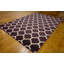 Tapis à motif géométrique mauve Cara-Leigh-712895562