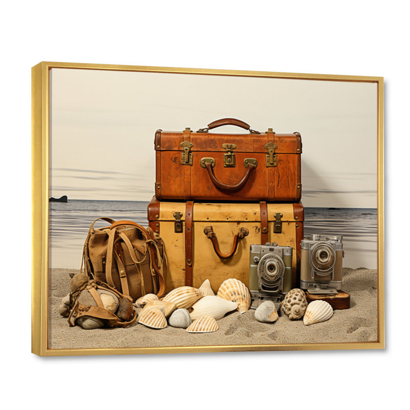 Alexsi Beach Travels Collage III sur toile, H 12 po x l 20 po x P 1 po, Cadre flottant doré
