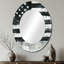 Drapeau des États-Unis en patriotisme monochrome - décor de miroir mural ovale blanc-1526383074