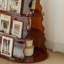 Bibliothèque polyvalente en acrylique avec motif ondulé-107426753